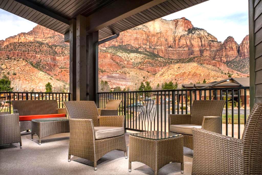 Impressions and Other Assets/SpringHill Suites Springdale Zion National Park 6